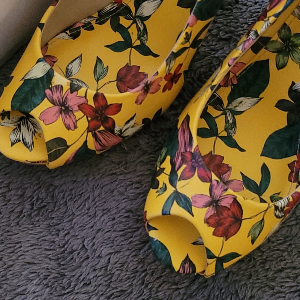 Guess heels - Picture 6 of 7